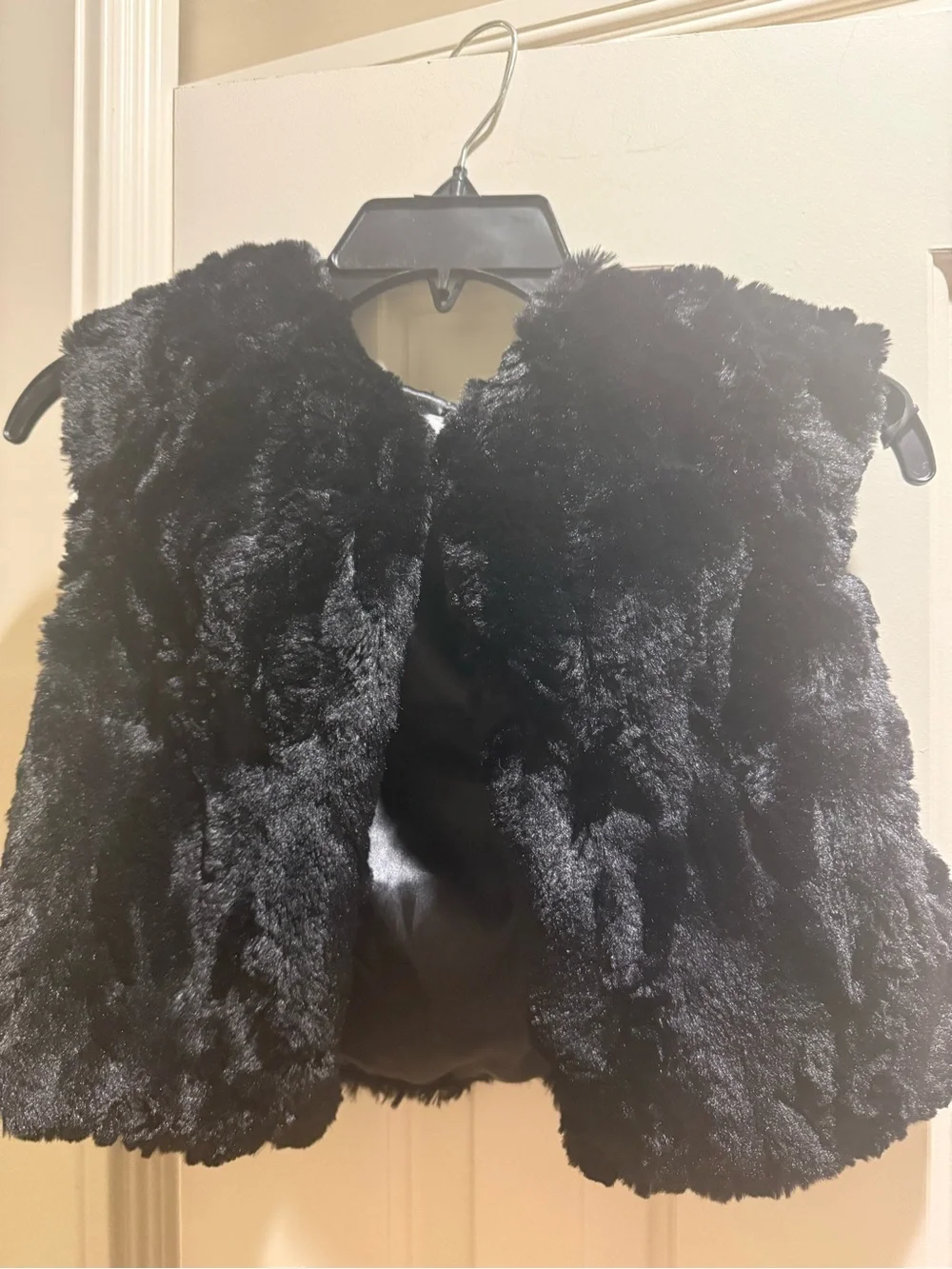 Cat & Jack Black Faux Fur Girls Vest